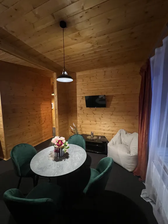 Коттедж Коттедж в хвойном лесу в природном заказнике — Большие Жеребцы