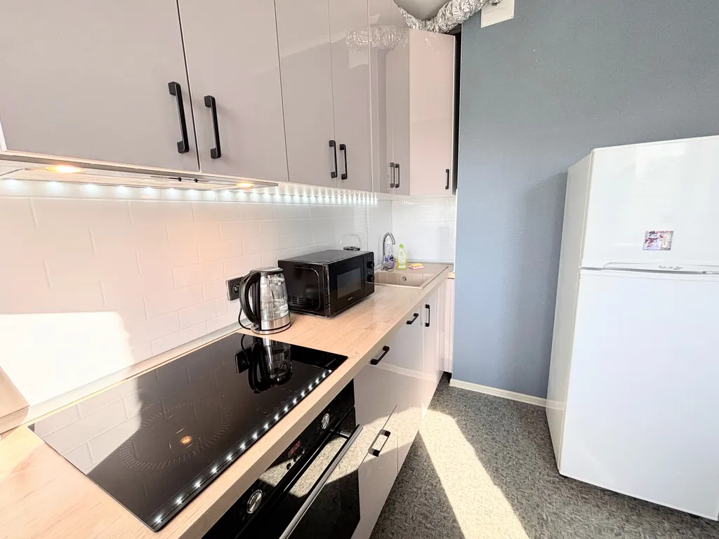 Комфортная квартира для семьи — аренда посуточно в Сургут