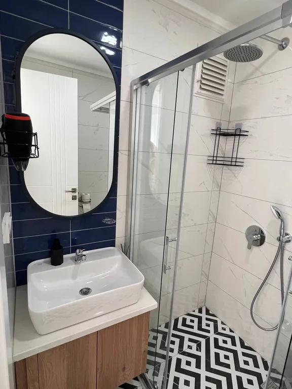 Стильные апартаменты в центре, в 3-минутах от пляжа