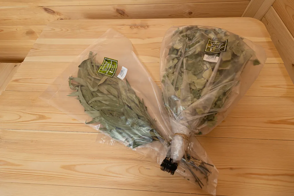 Дом с беседкой, чаном и баней