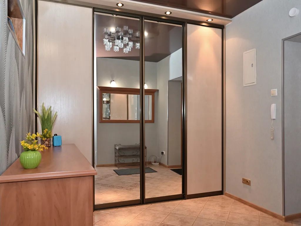 Квартира 2-комнатные апартаменты рядом с Военно-морским клиническим госпиталем — Калининград