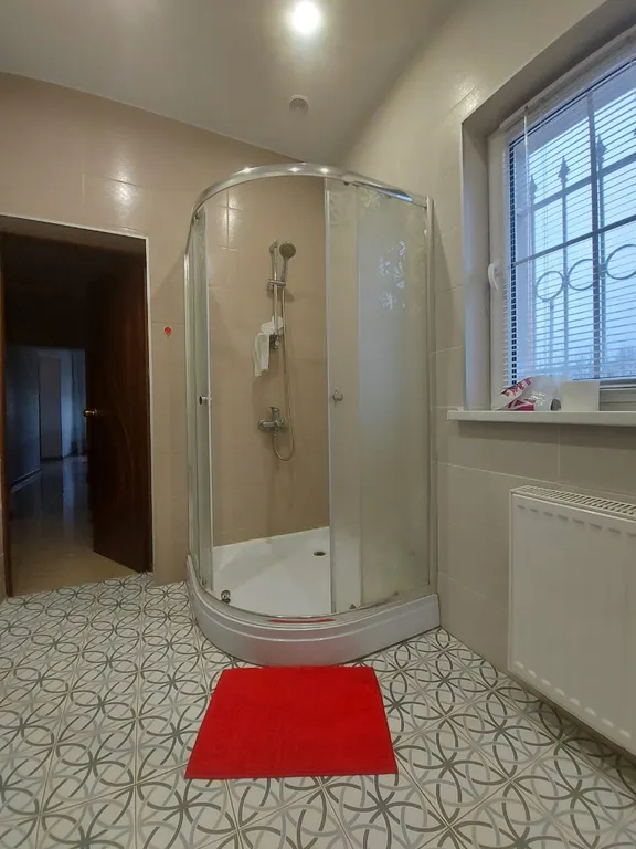 6-комнатный Дом