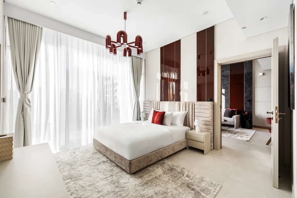 Дизайнерские апартаменты с бассейном на крыше