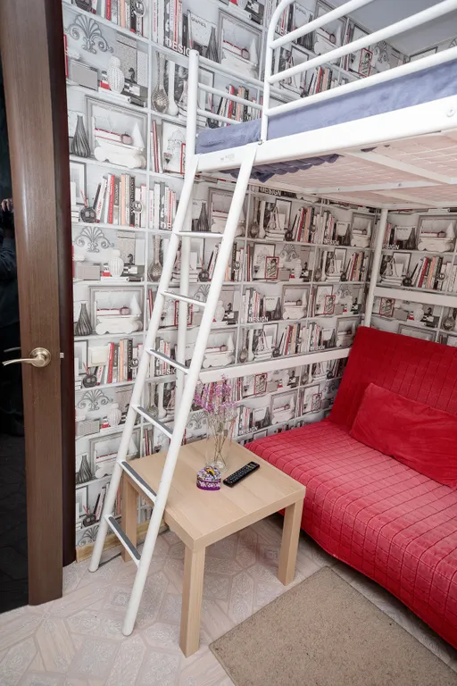 4-комнатная Квартира