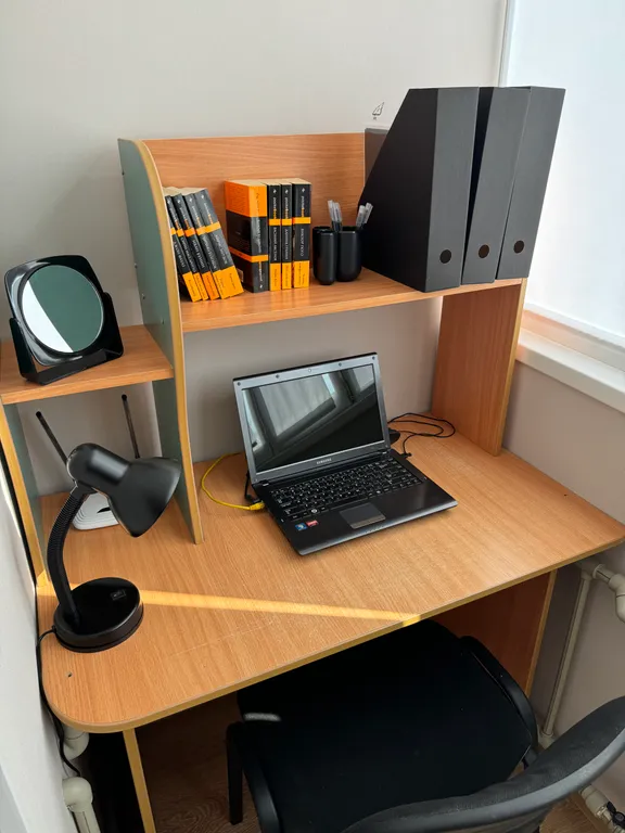 Уютное гнёздышко у леса