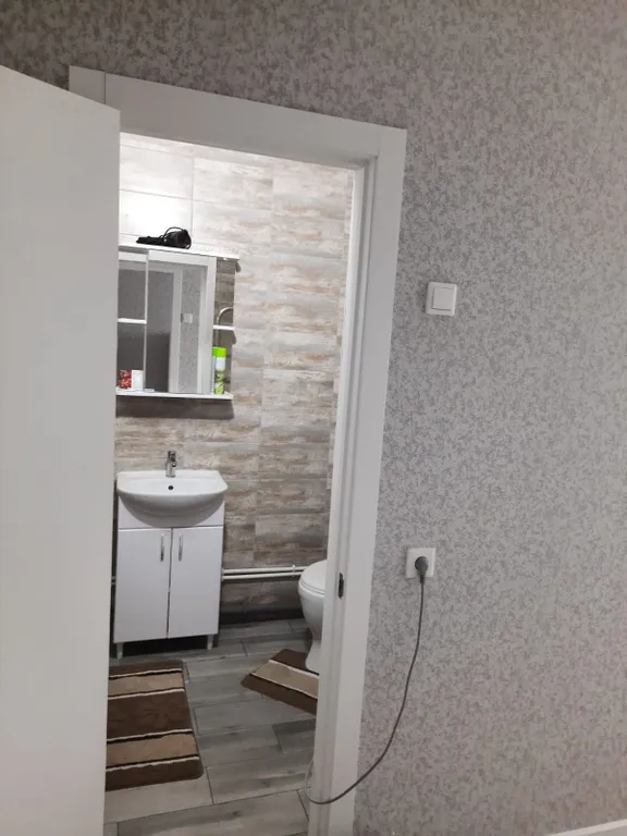 Рядом тц оазис плаза окружная больница, смотровая поликлиника