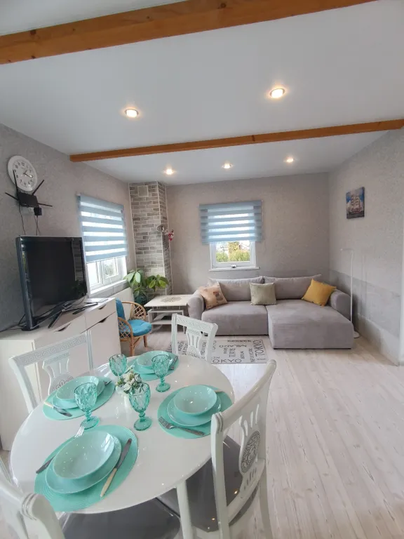 Домик у моря