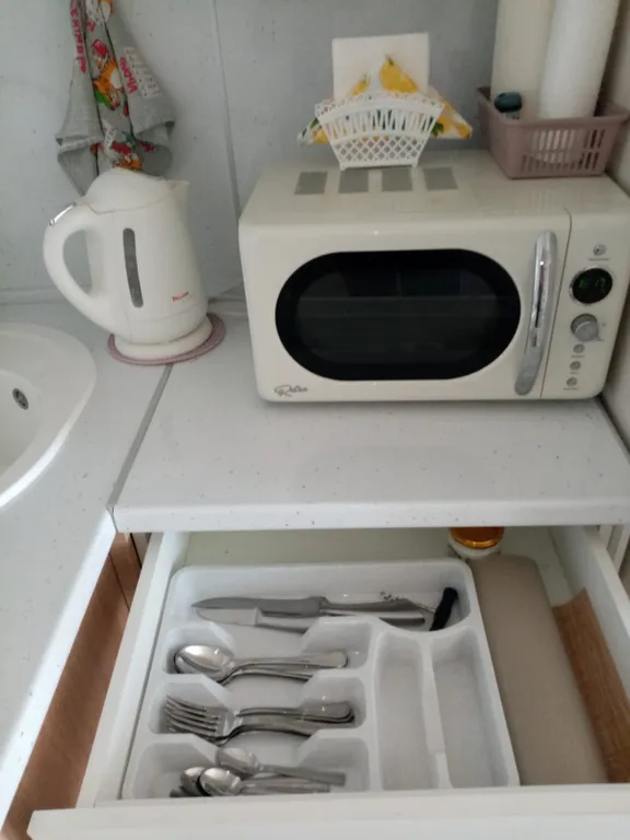 Уютная студия на высоком берегу рядом с морем