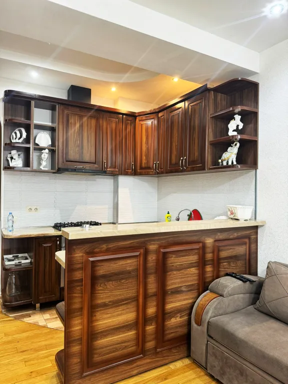 Двукомнатная квартира в бизнес  центре