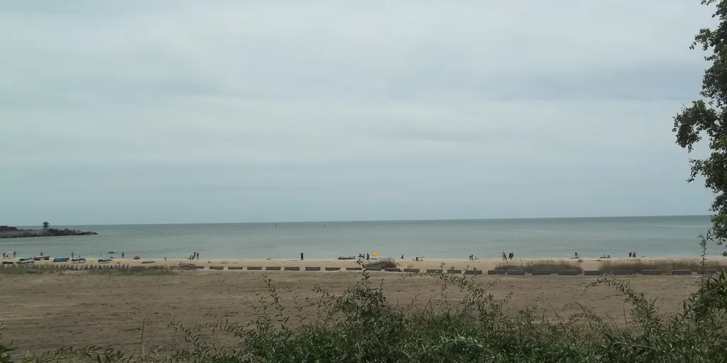 Четырёхместный люкс возле моря