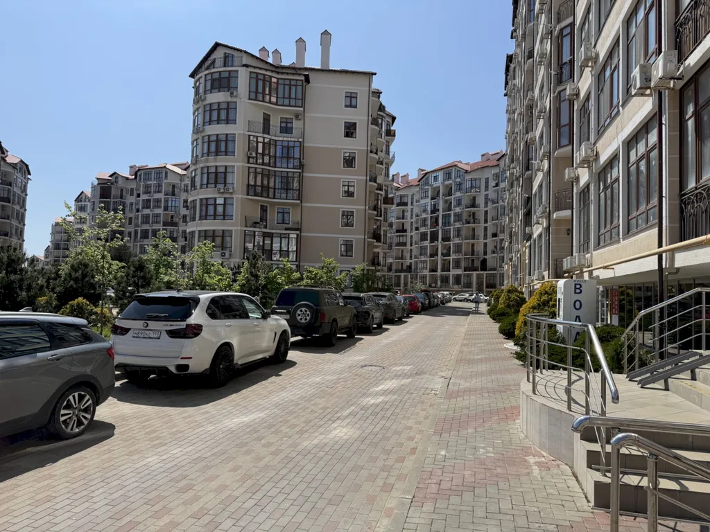 Квартира 1-к квартира с балконом и видом на горы - жк Черноморский — Геленджик