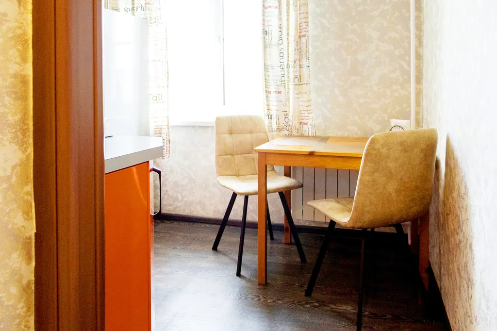 Уютная двухкомнатная квартира на 4 этаже с балконом, кондиционером