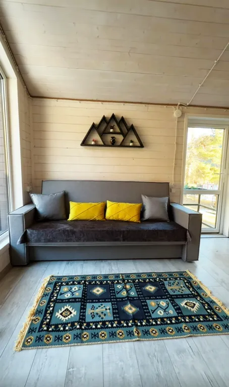 Апартаменты в доме на 2 этаже с отдельным входом