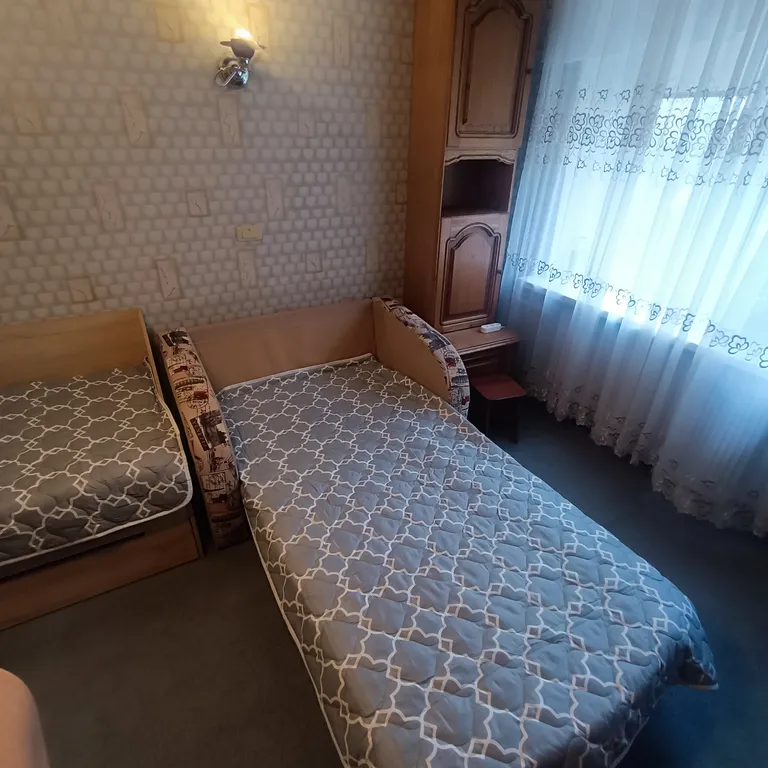 Уютная 2 х. комнатная квартира в центре города.