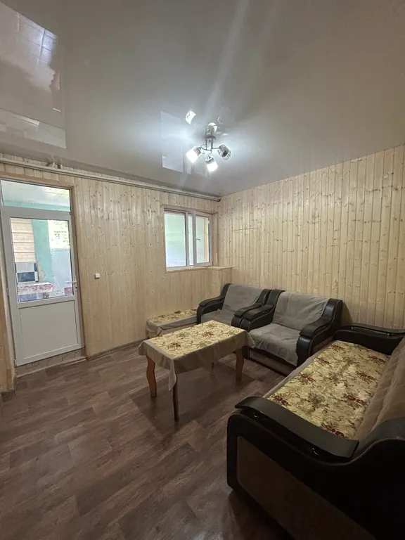 Дом с видом на горы и море