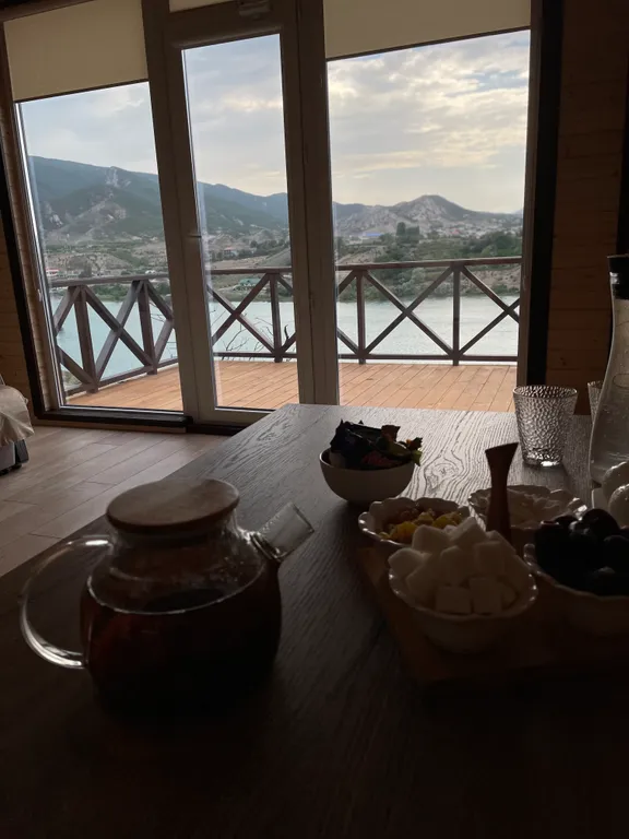 Дом с видом на реку Сулак