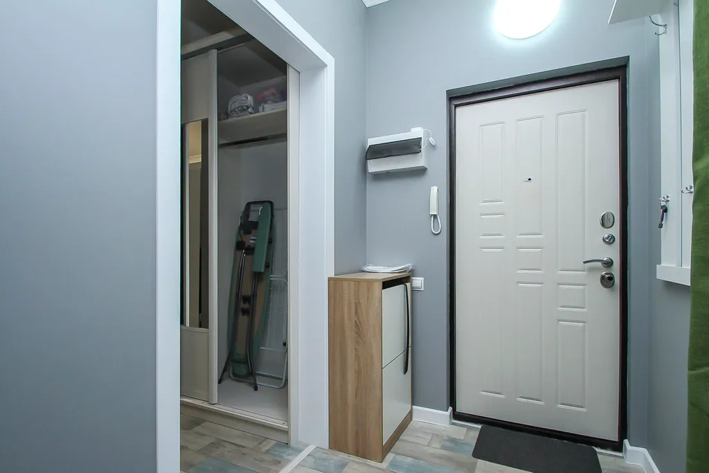 Красивая квартира-студия недалеко от ТРЦ Аура