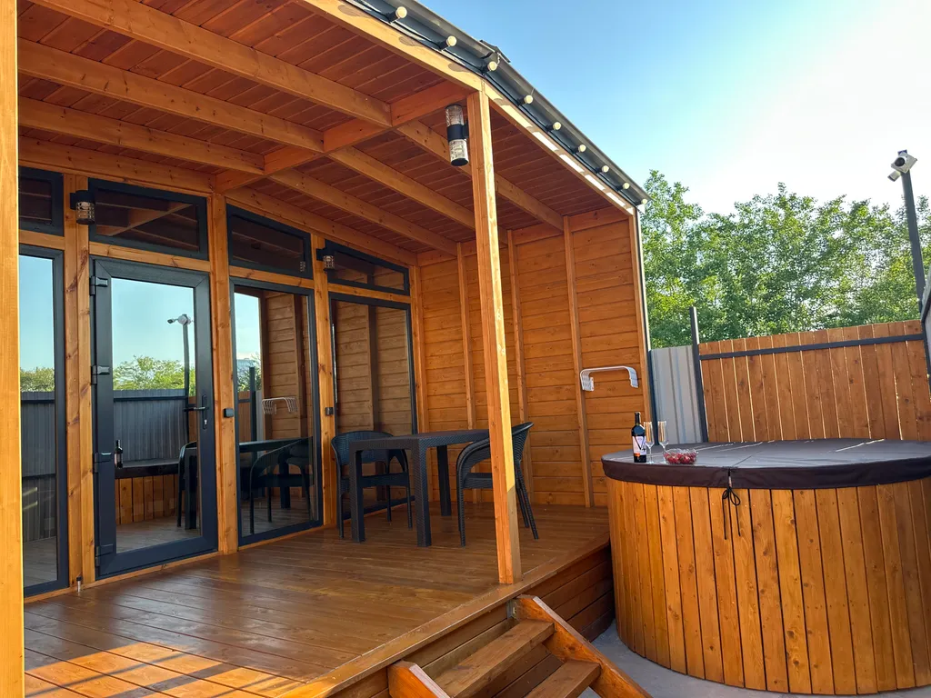 Коттедж с купелью и сауной