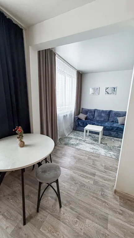 Квартира-студия на въезде и выезде из города