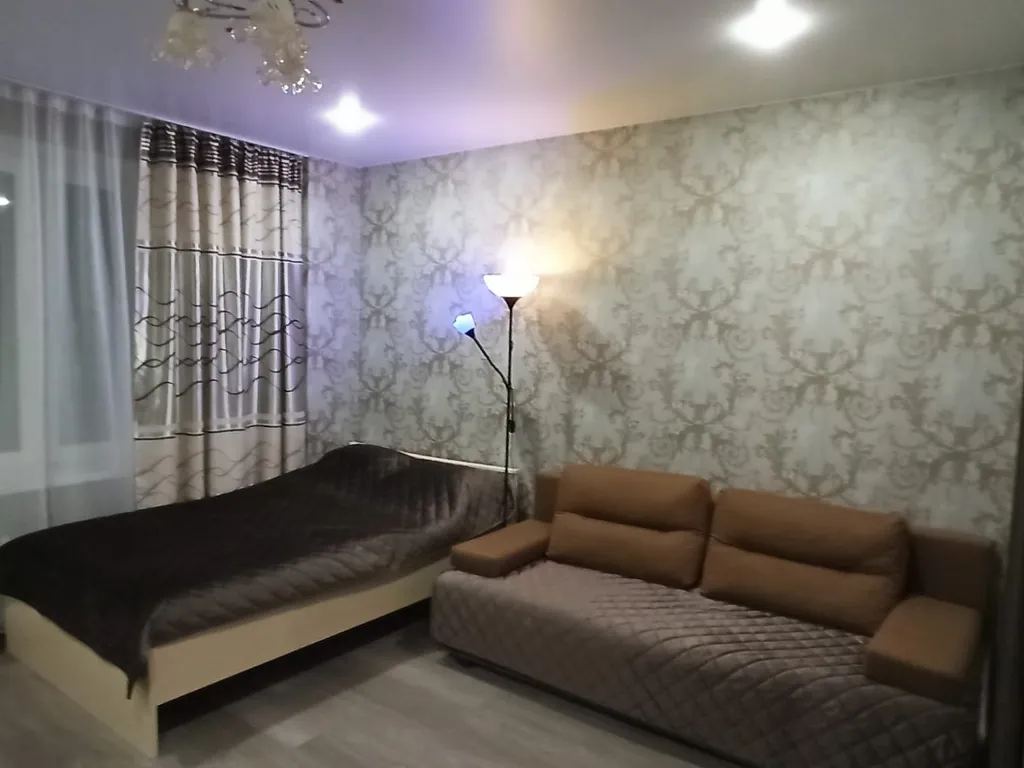 Уютная однокомнатная квартира недалеко от центра города — аренда посуточно в Псков