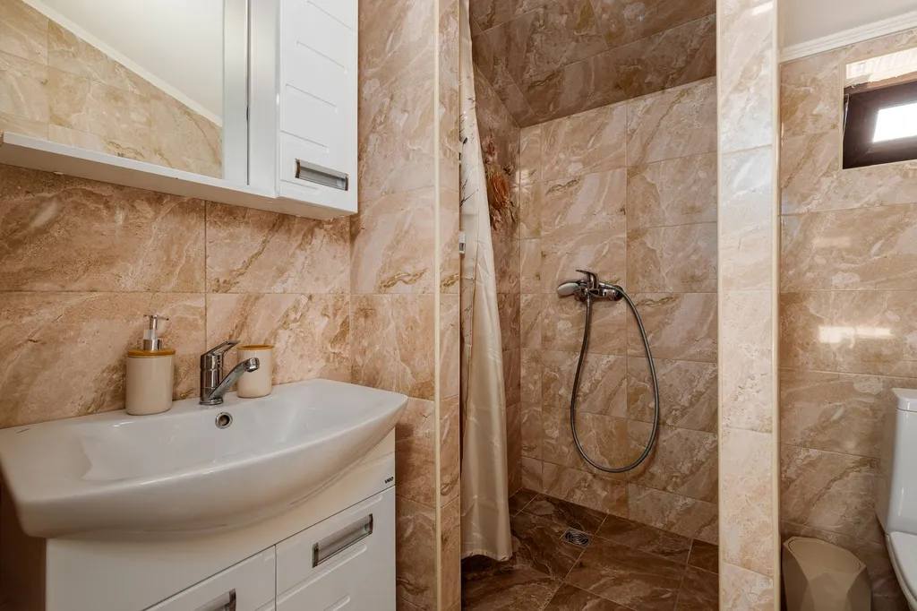 Квартира Уютные апартаменты в трёх минутах до центрального пляжа Адлера — Адлер