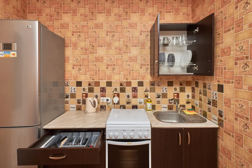 Просторная квартира (метро 5 минут пешком)