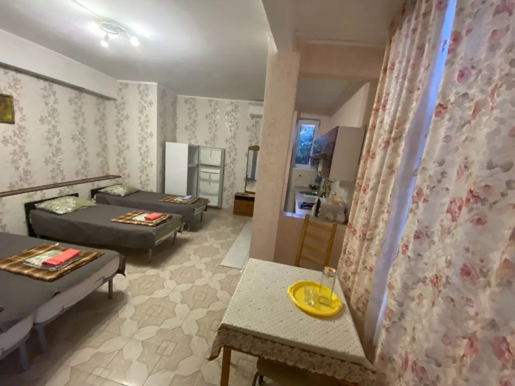 Квартира Комната — аренда посуточно в Лоо