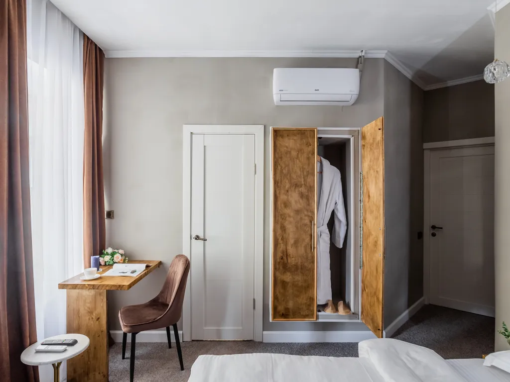 Квартира Квартира Трехместный номер Делюкс с видом на город — Москва