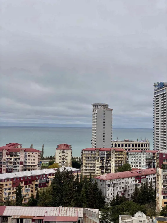 Современная 3-комнатная квартира с видом на море, новый дом