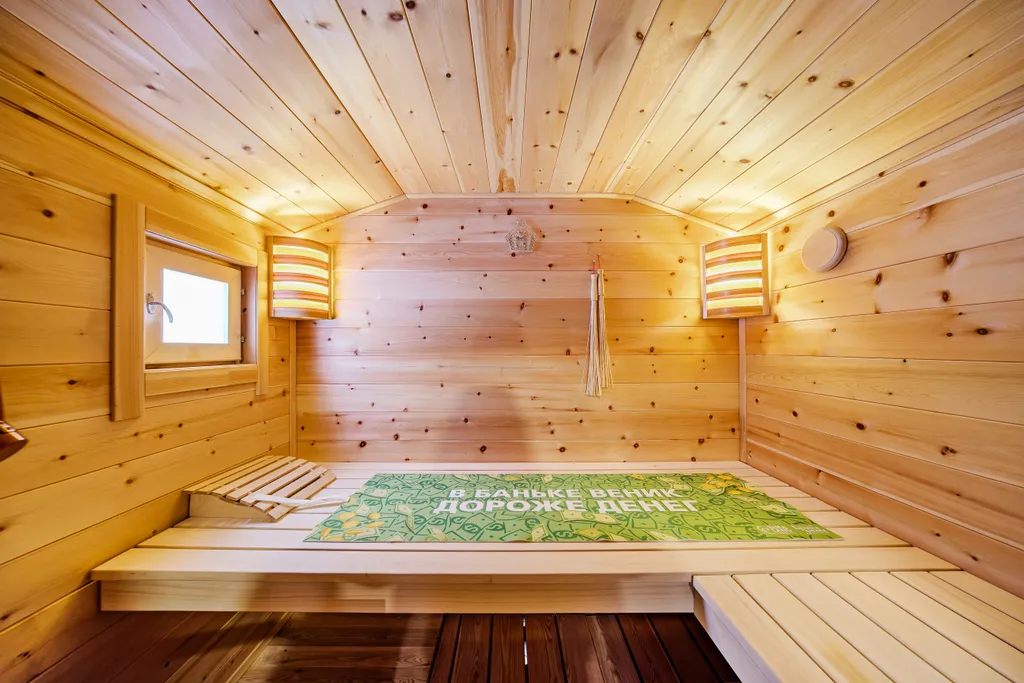 Коттедж Загородный дом с кедровой баней — Светлое