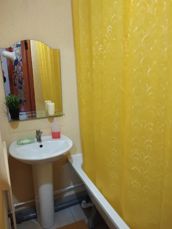 Уютная двухкомнатная квартира, свежий ремонт