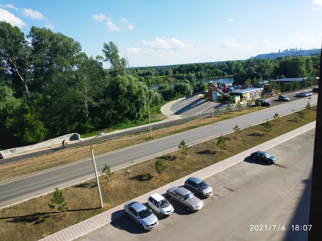 Студия с видом на реку