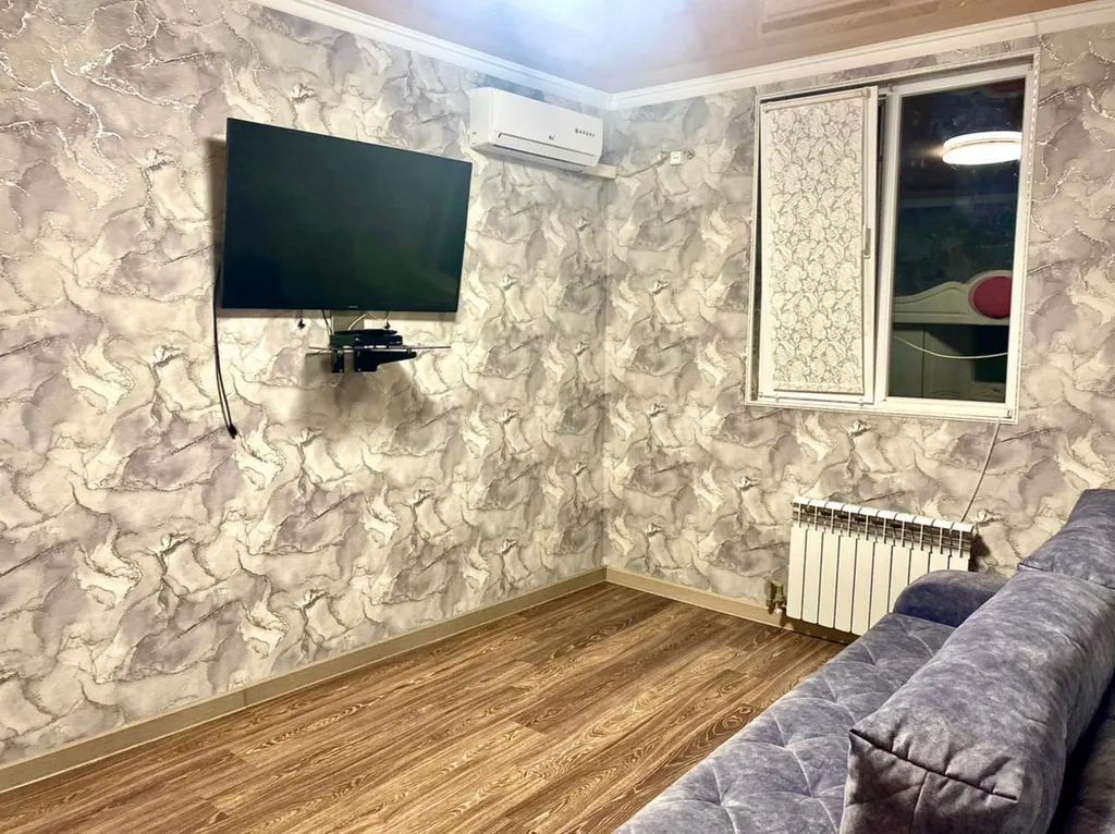 Квартира 2-комнатная Квартира — Евпатория