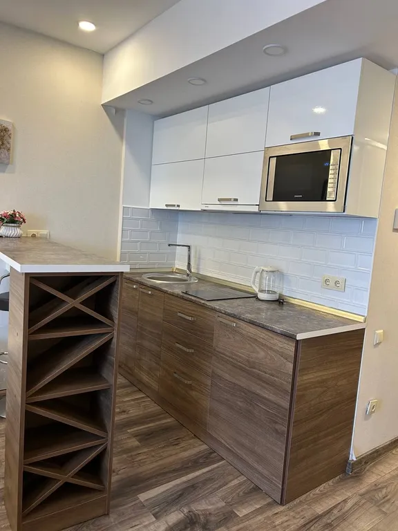 Grand sea&city view apartment in alliance palace