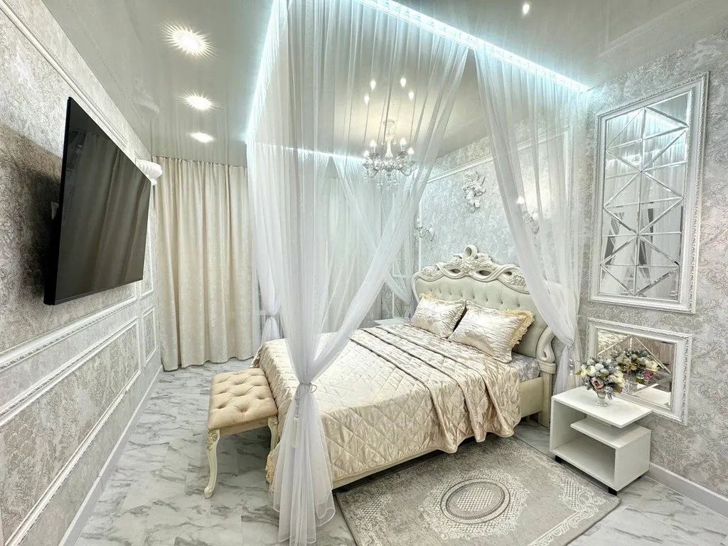 Апартаменты в античном стиле, гармония прошлого и настоящего