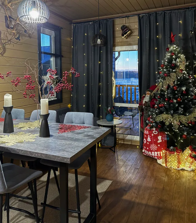 Дом с видом на озеро