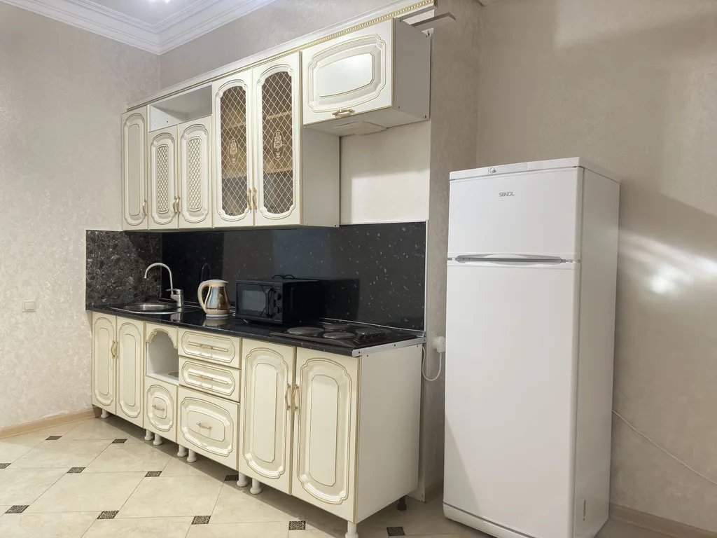 Квартира 2-комнатная Квартира — Махачкала