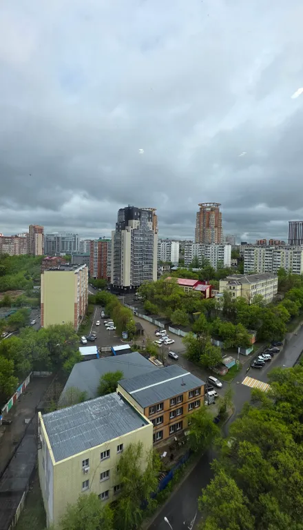 Уютная студия рядом с Броско-Молл