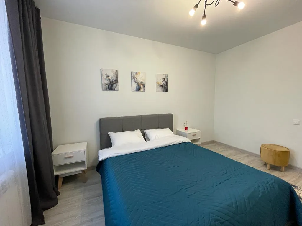 Новые двухкомнатные апартаменты рядом с метро