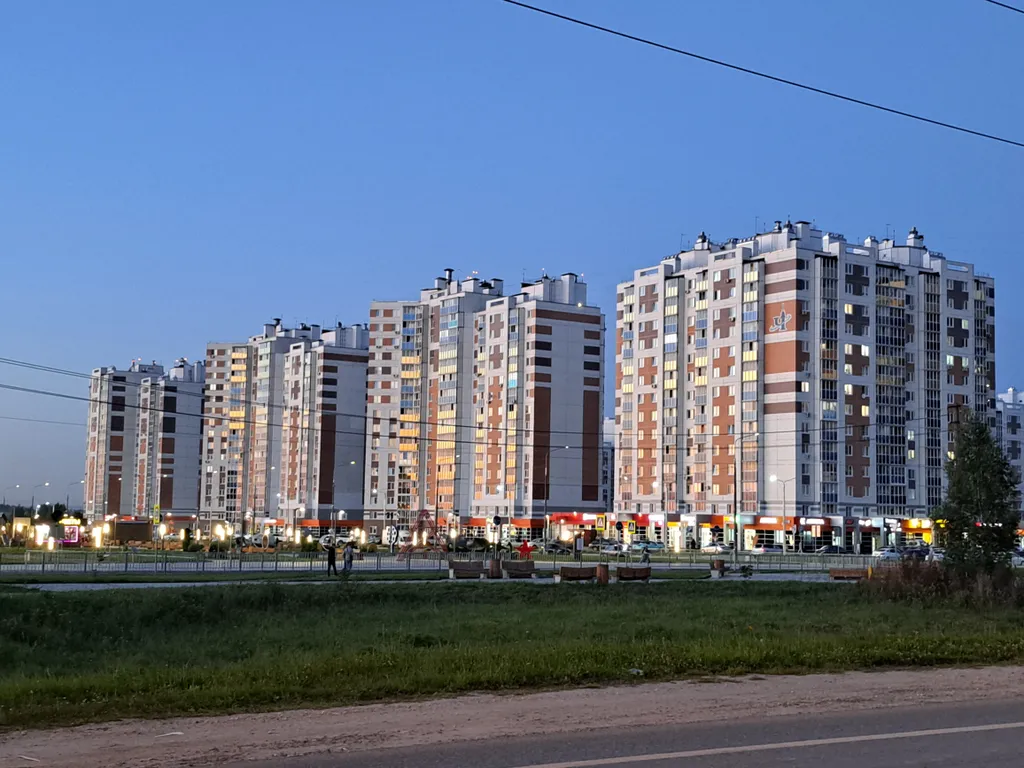 Светлая квартира с великолепным видом на бульвар