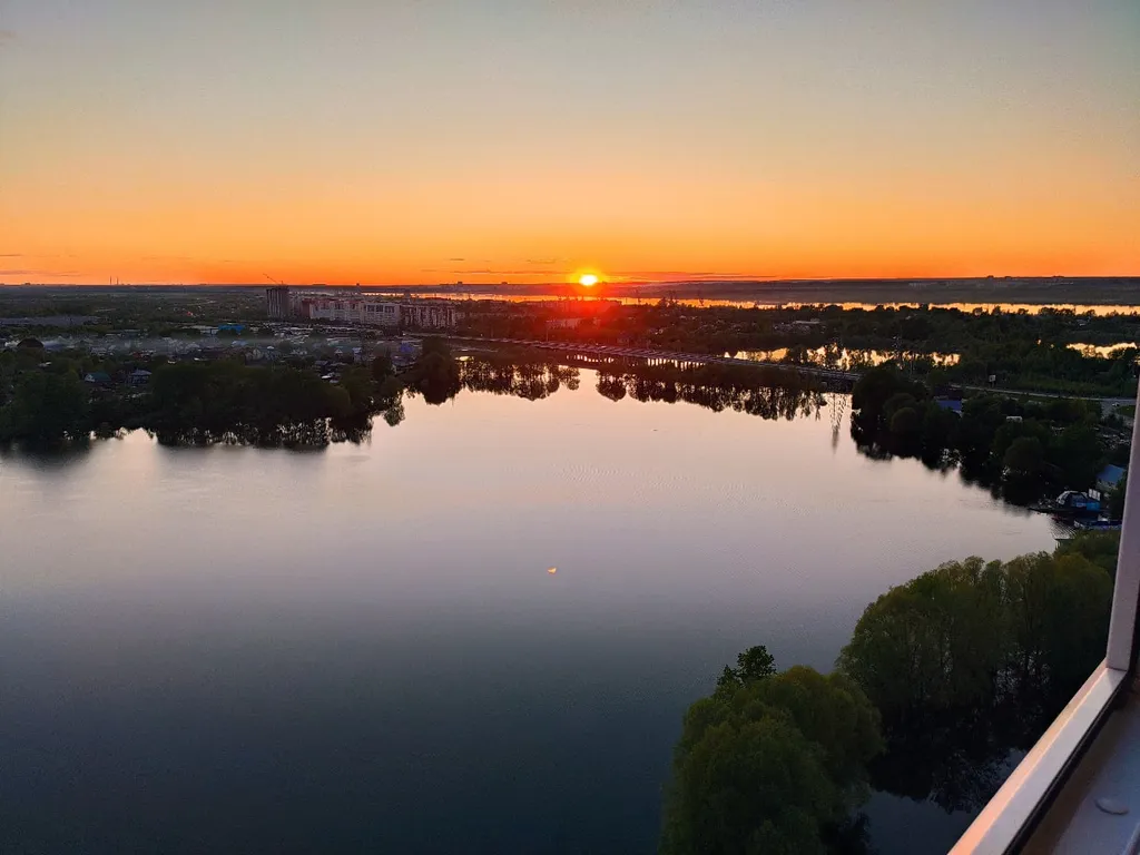 Квартира на Парковом у реки с камином и кондиционером