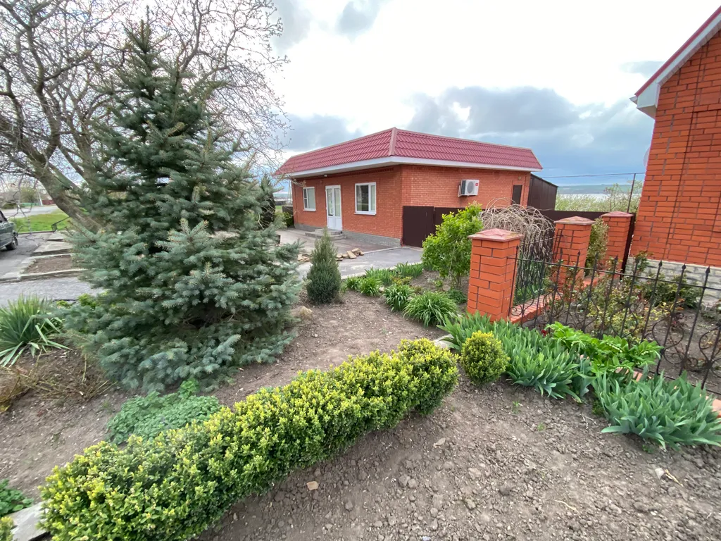 Загородный дом в 20 минутах от Таганрога Lucky d house