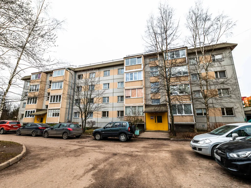 квартира в ближайшем микрорайоне в к глубоководному бассейну