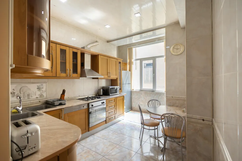 Апартаменты с видом на бульвар на Торговой