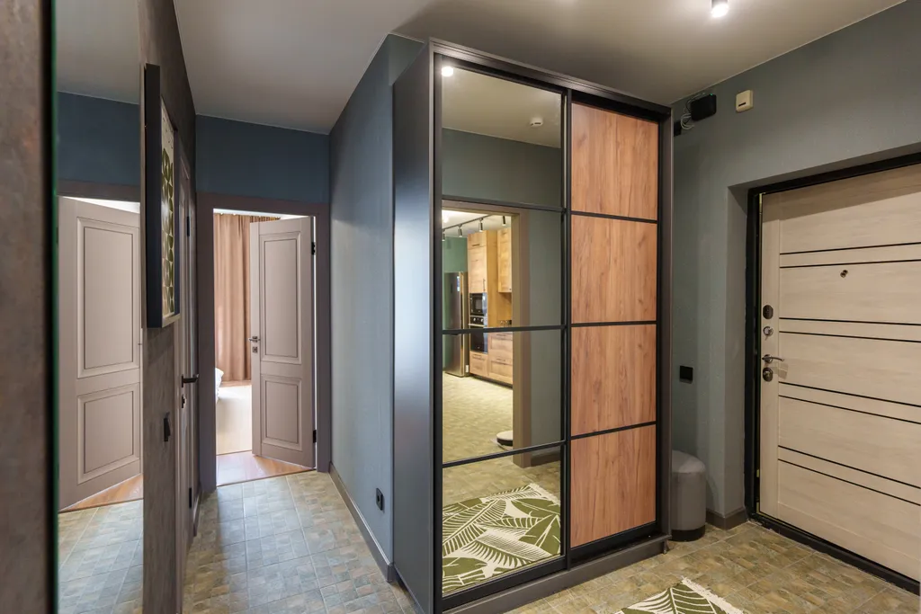 Умная двухкомнатная квартира от YoZu рядом с парком Галицкого