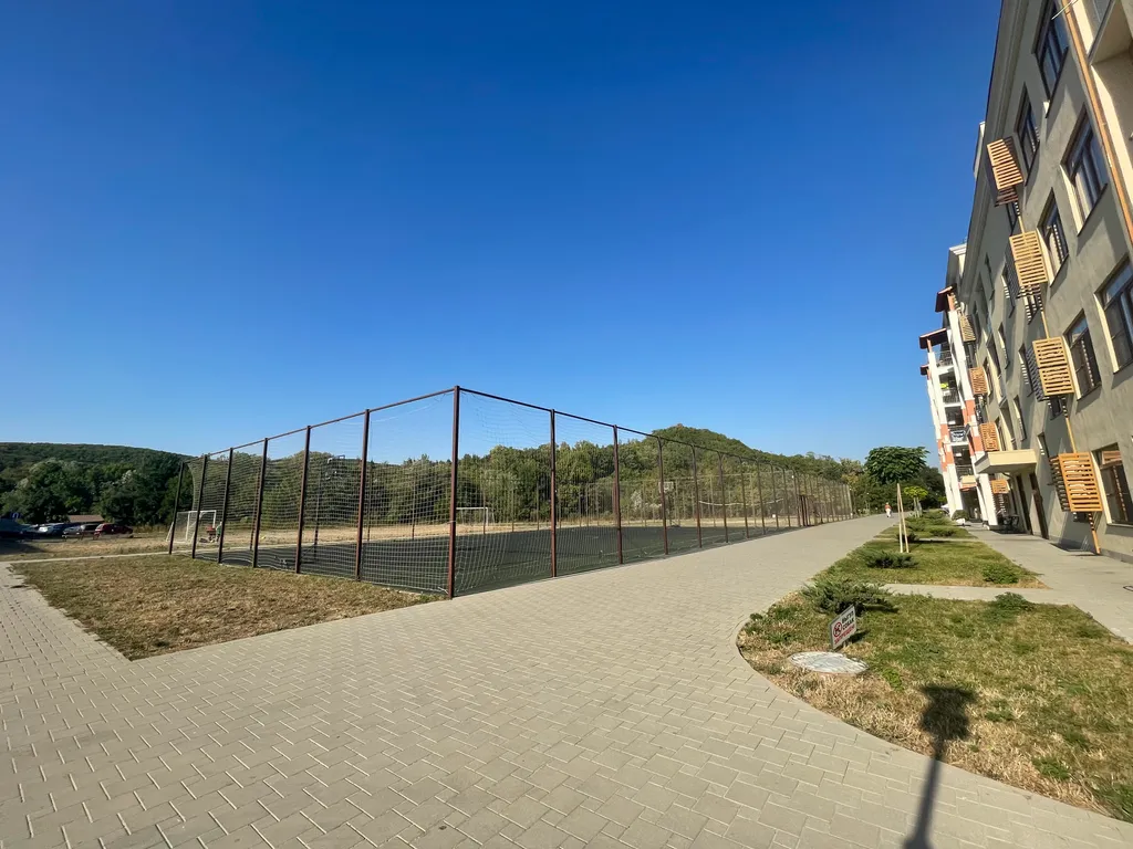 Тихая студия, балкон, лифт в корпусе, бассейн