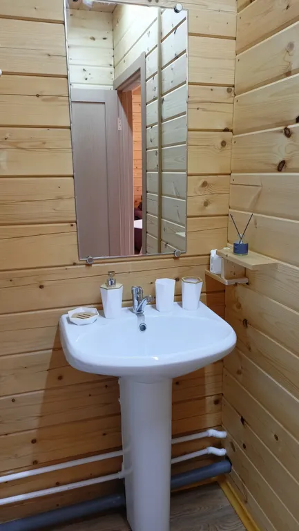 Дачка на поляне