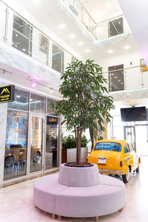 Просторный апартамент с кухней