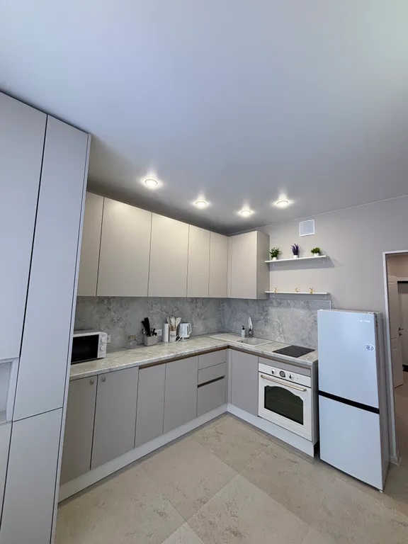 Светлая квартира с красивым видом на город