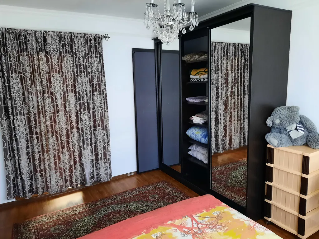 Чистая уютная квартира в центре посёлка